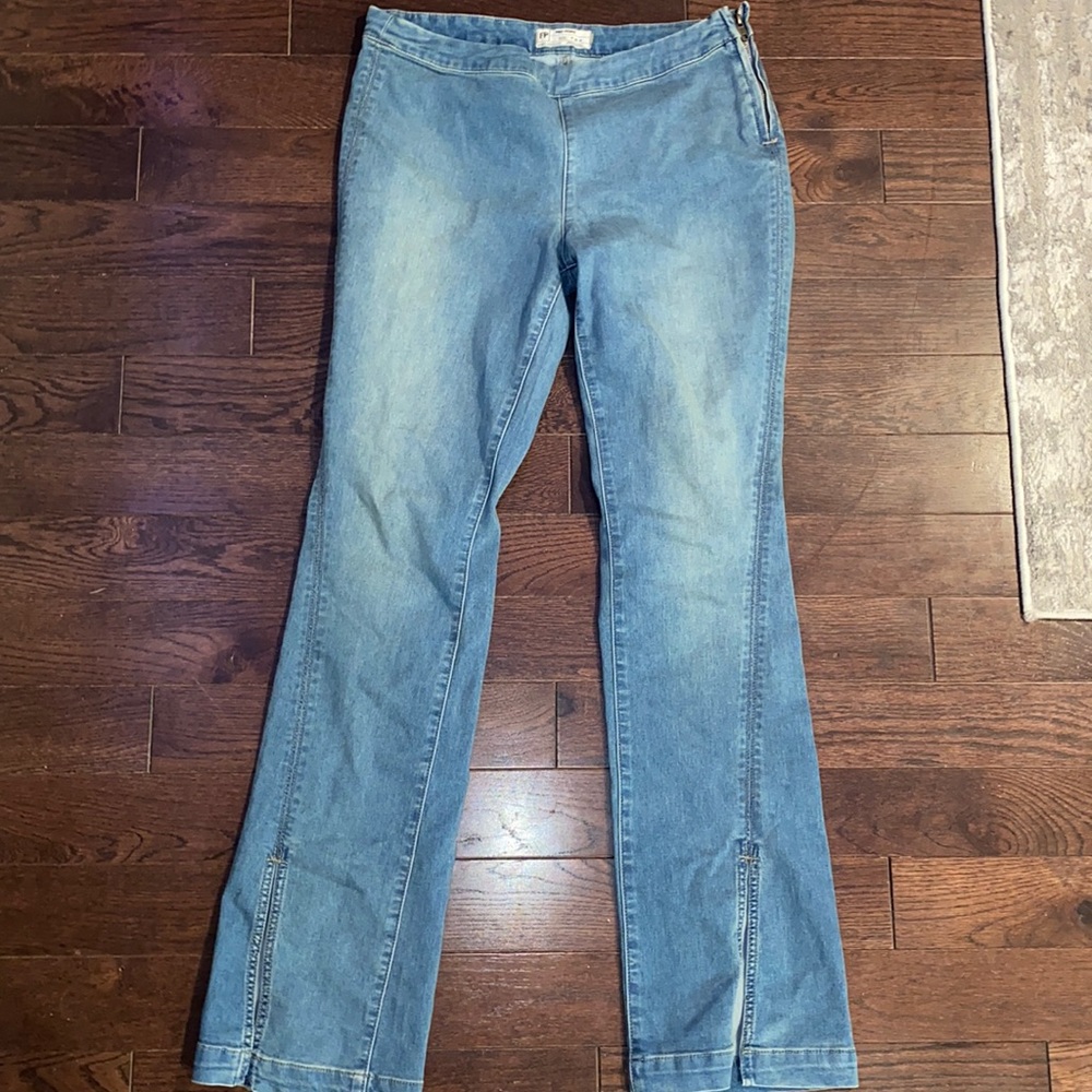 FREE PEOPLE flared jeans